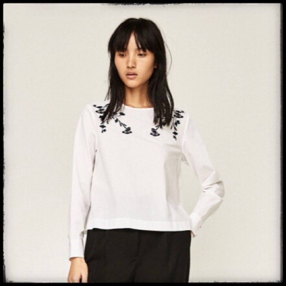 Zara - white top size XS